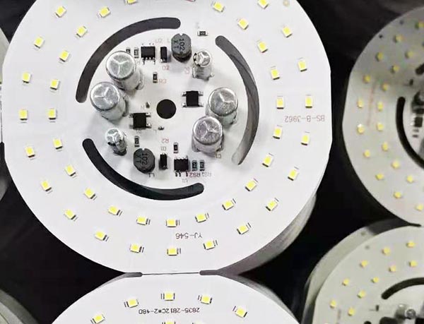 Smt貼片機采用伺服電機有什么好處？