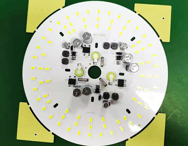 國產(chǎn)貼片機（鑫久盛）由哪些部件組成？